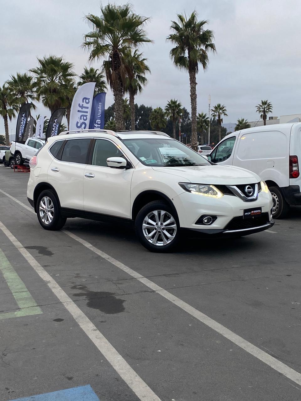 NISSAN X TRAIL 2.5 AUT