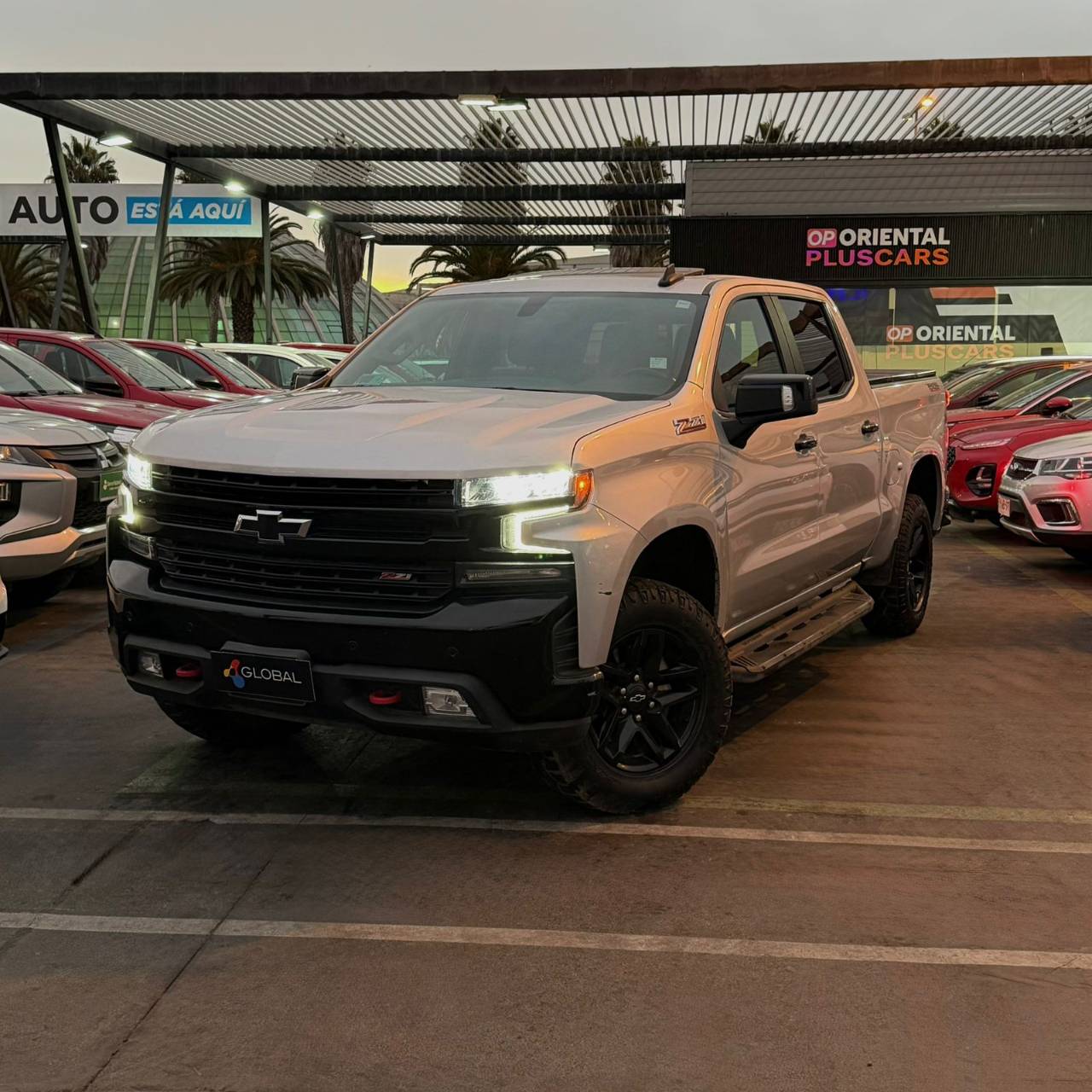 CHEVROLET SILVERADO DCAB 4X4 5.3 AT